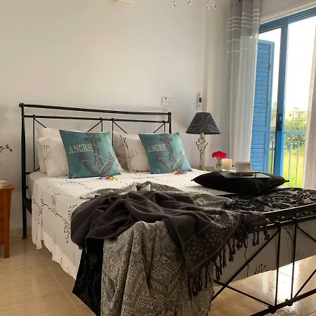 Harmonia Blue Villa *