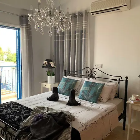 Harmonia Blue Villa *